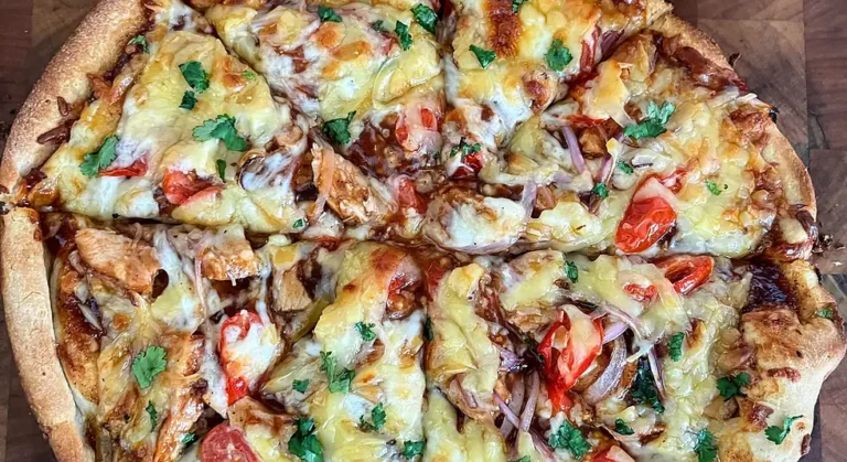 Made with Love BBQ Chicken Pizza - Country Bob's Recipes
